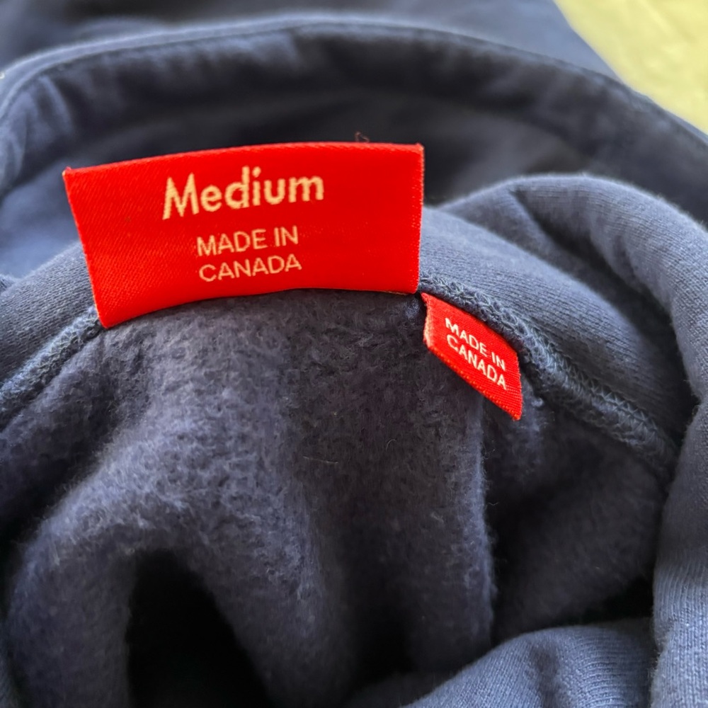 Supreme Blue Purple Hoodie Drop Shadow Spellout Logo SZ M Gently Worn 1X - Picture 10 of 14